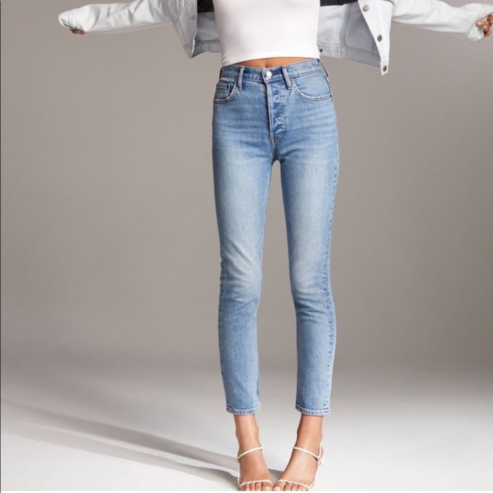 ✨NWT✨ Aritzia Yoko High Rise Jeans